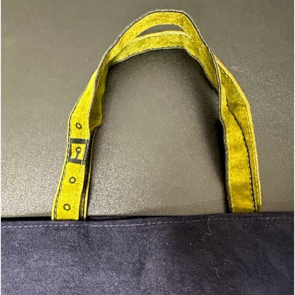 Roberta di Camerino Vintage Velvet Trompe L'oeil Tote. Excellent condition. - Picture 4 of 13